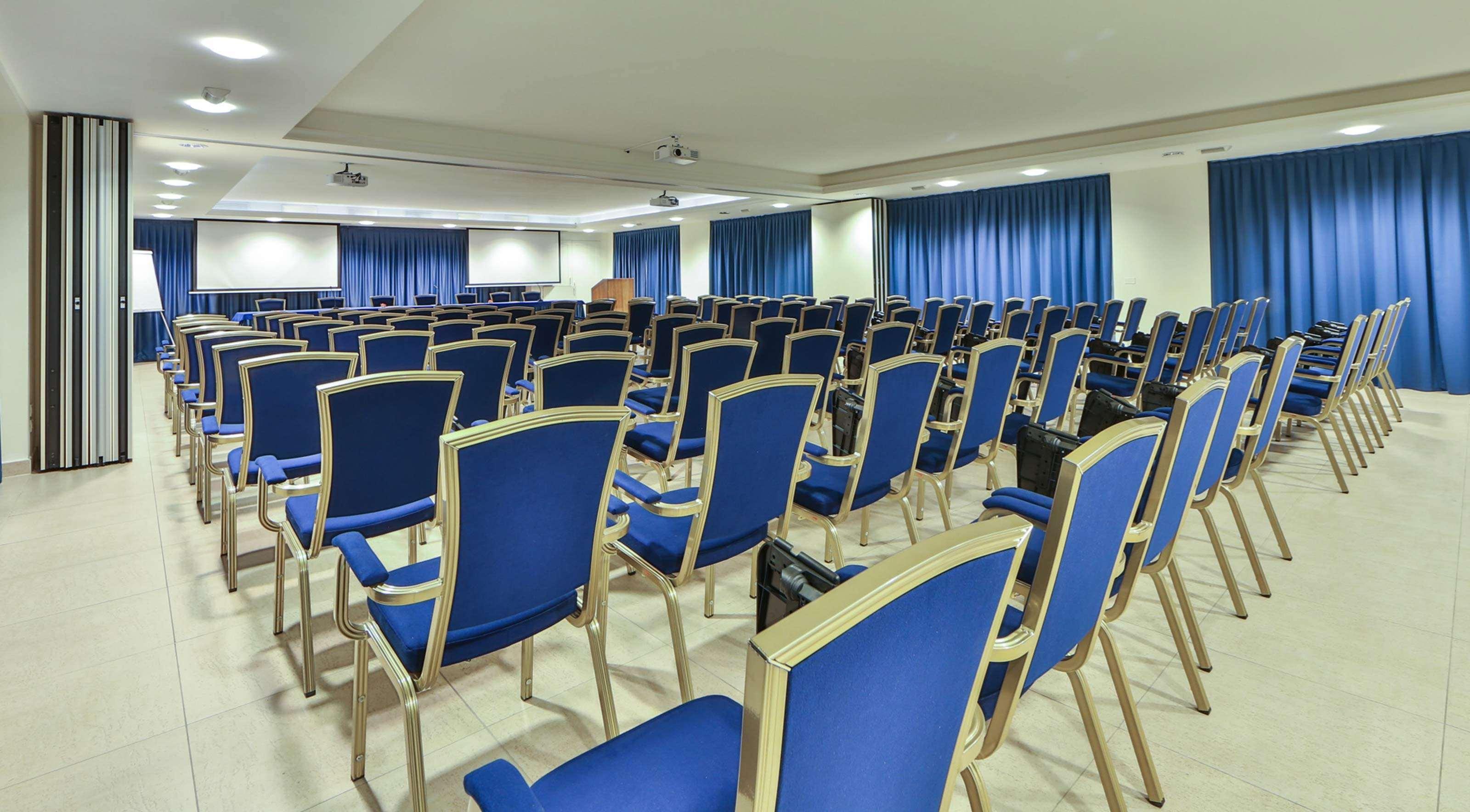 Hotel Globus, Sure Hotel Collection By Best Western Морской Милан Бизнес фото
